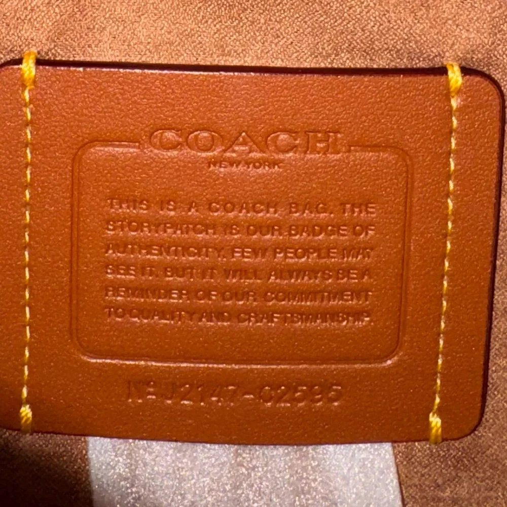 Coach Beat Shoulder Bag – Colorblock Glovetanned Leather (Pink/Multi) - Picture 6 of 11